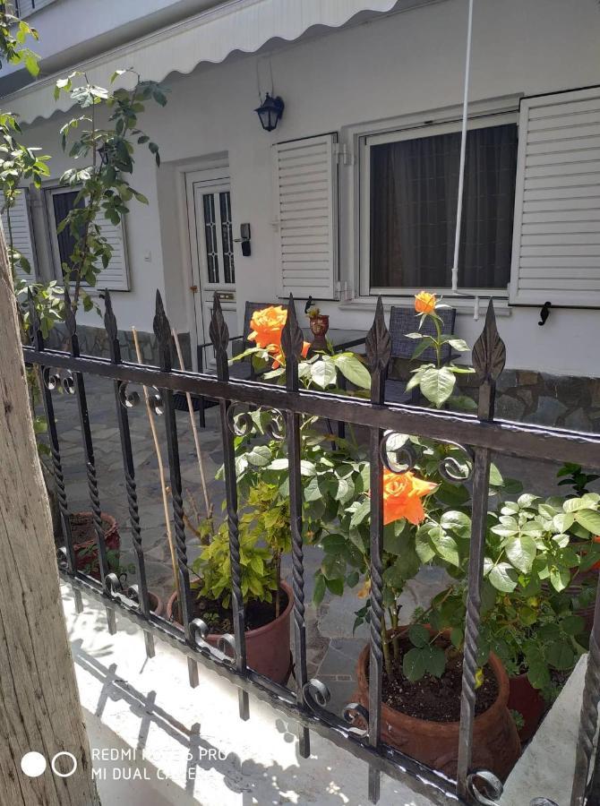דירות קאלאבאקה Chrysanty'S Tea House מראה חיצוני תמונה